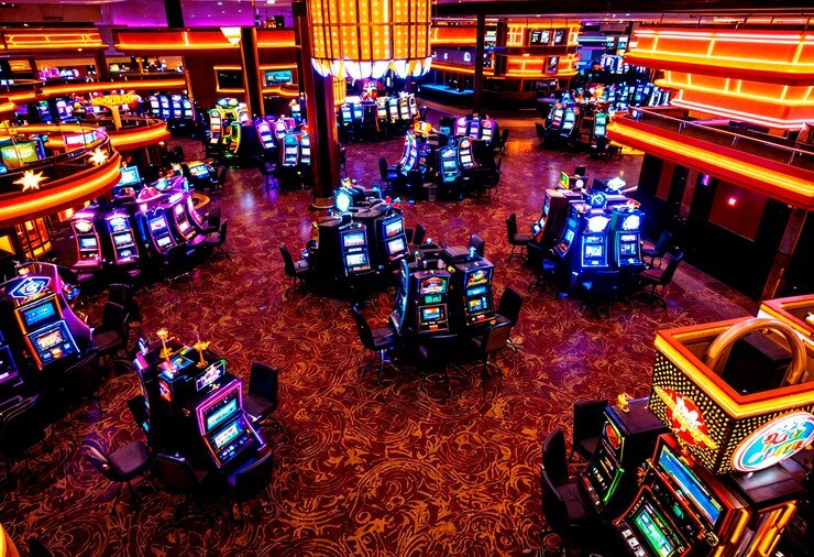 Menu fitur aplikasi wd 33 menampilkan Liga 1, Live Dealer, Slot, dan opsi pembayaran QRIS